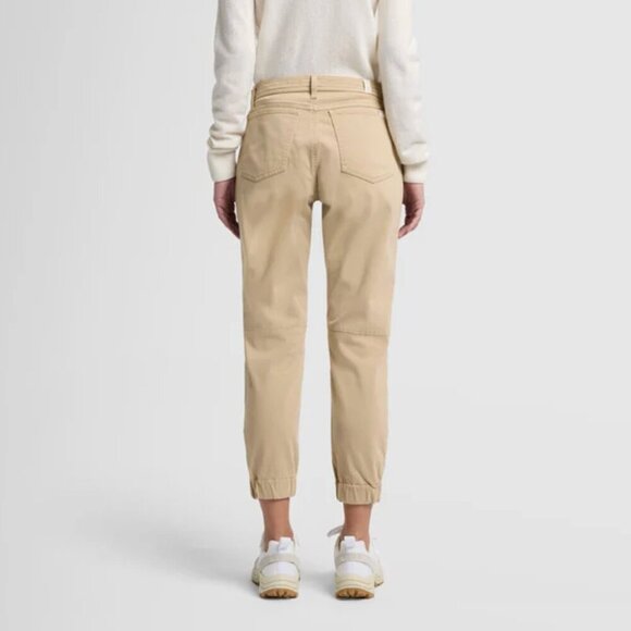 7 For All Mankind NWT Darted Boyfriend Jogger in Sateen Tan Safari, 31 - Picture 4 of 16